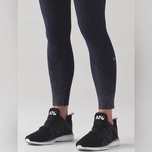Lululemon Tight Stuff Tights- Size 6